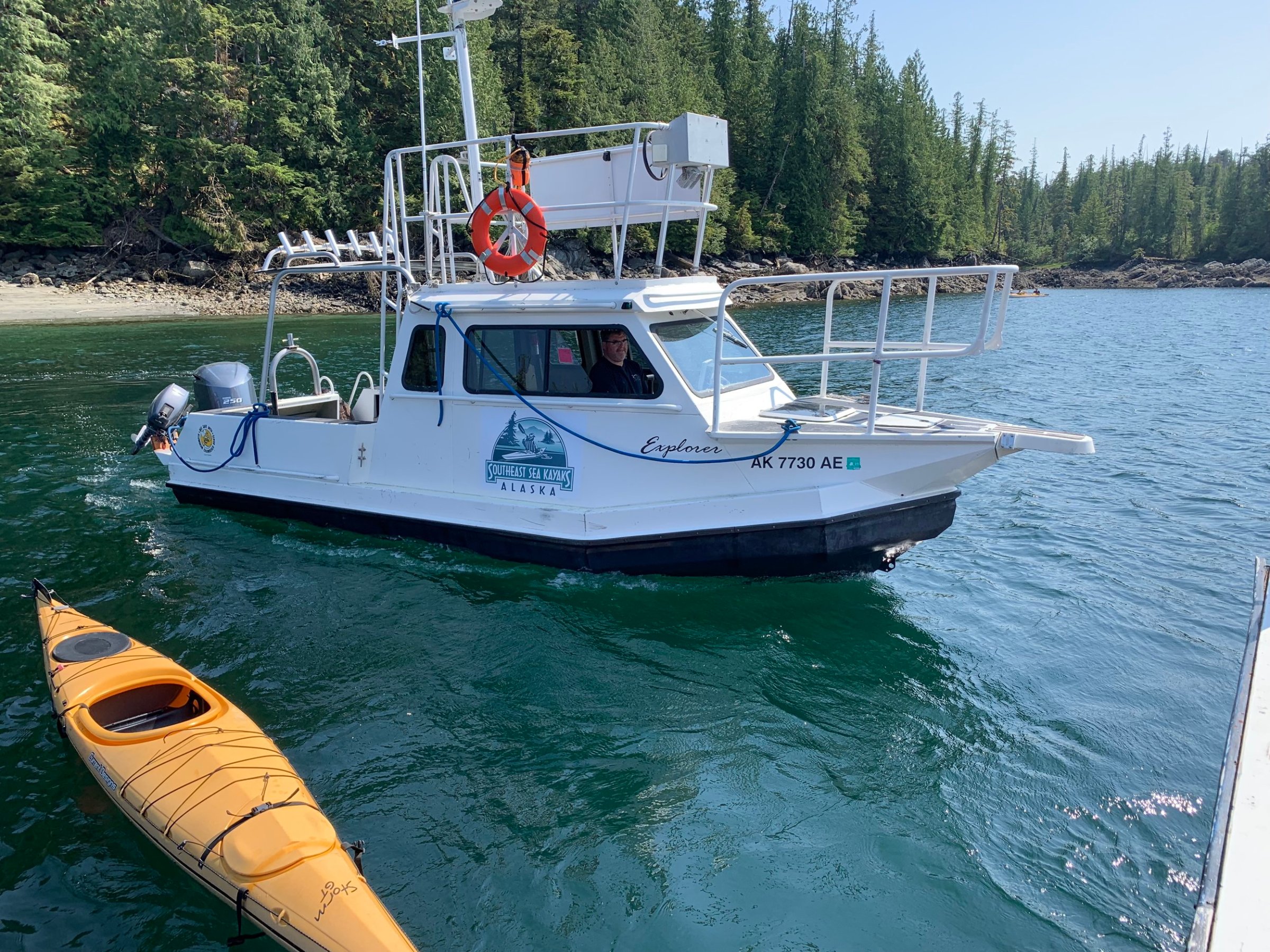 IMG_76852 Fast Boat arriving at Orcas Cove